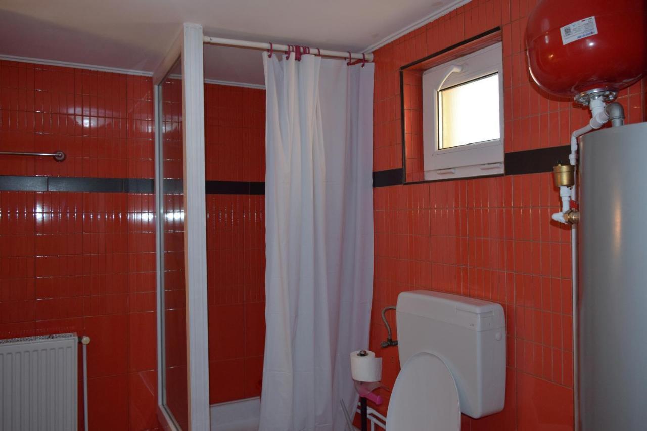 La Dory Apartment Satu Sugatag Ngoại thất bức ảnh